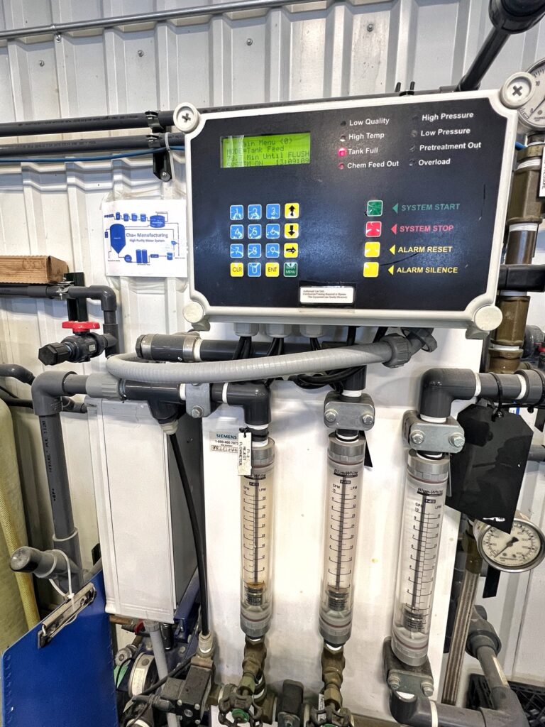 The reverse osmosis and electrodeionization water purification unit at the Chaé Manufacturing facility