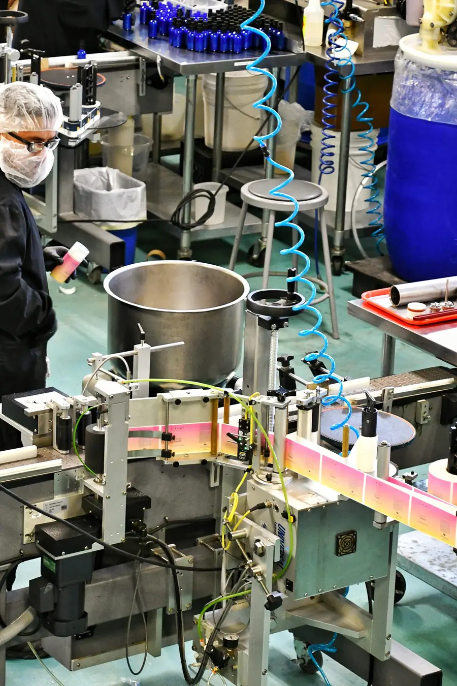 Chaé Manufacturing overhead production floor